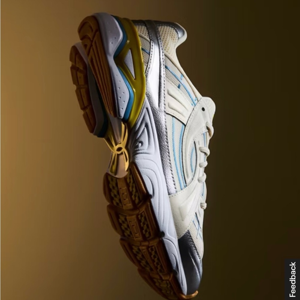 Under Armour White and Blue Athletic Shoes